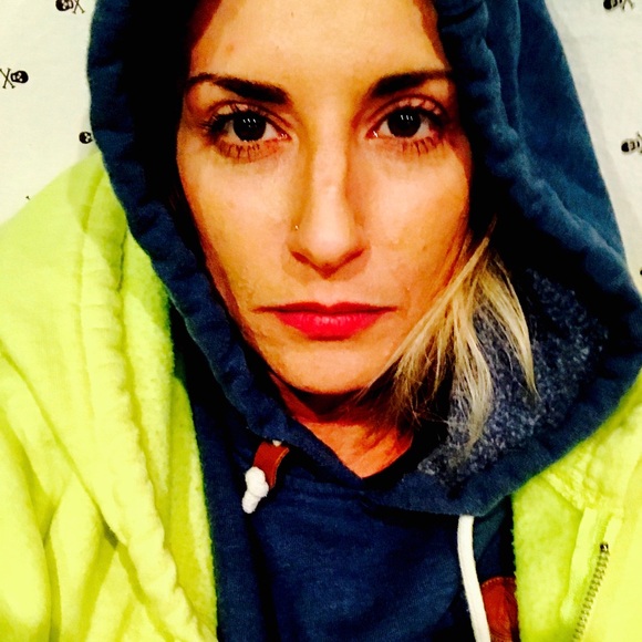 Meet your Posher, Samantha - Picture 3 of 7